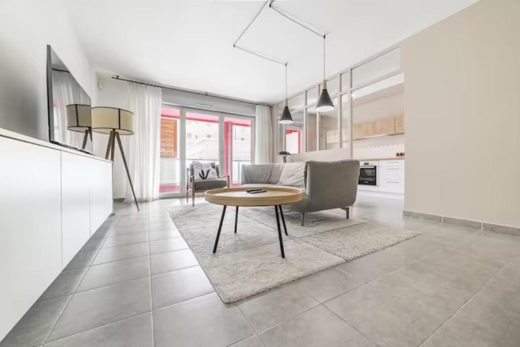 Elegant T3 Au Panier Vieux Port Avec Terrasse Privee Et Parking Apartamento Marselha Exterior foto